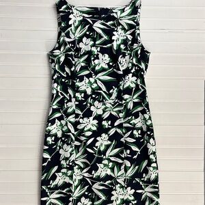 Chaps Women’s size 4 Floral print cotton dress in navy/green/white pattern
